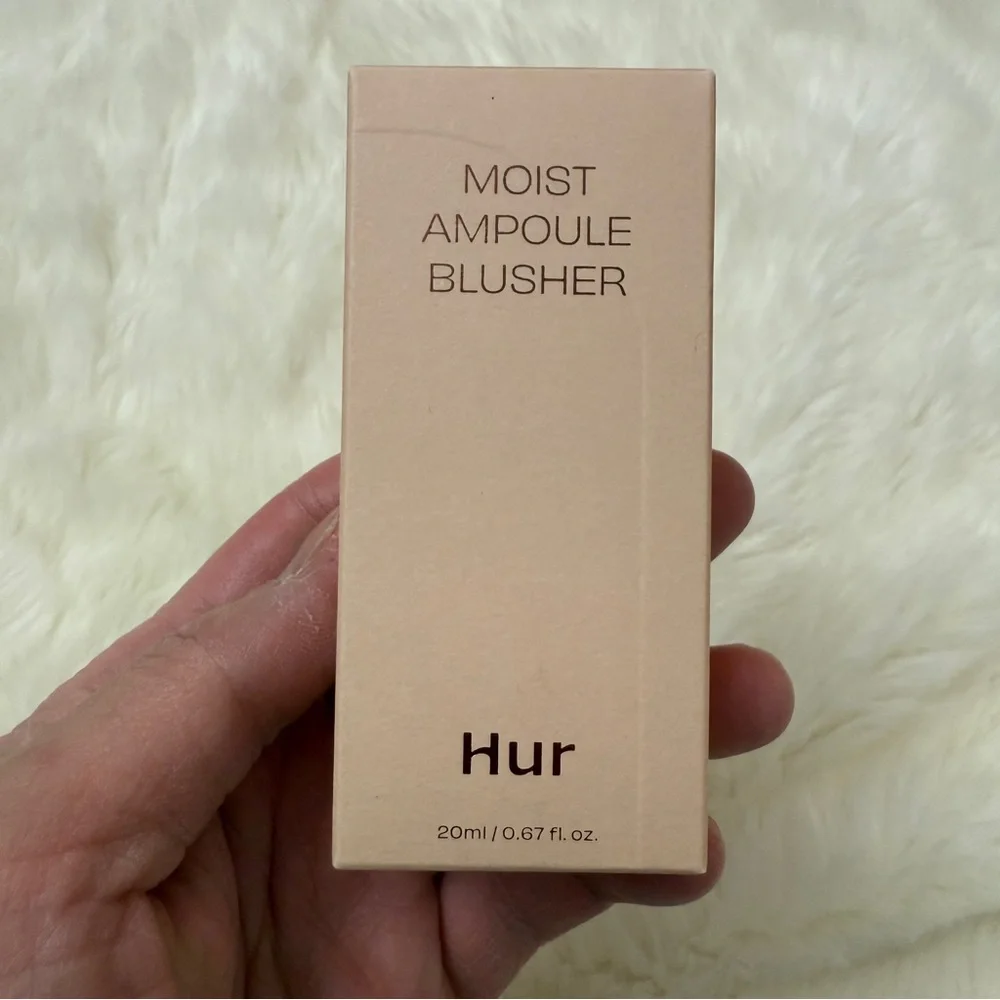 HOUSE OF HUR Moist Ampoule Blusher 20ml - 9 ruby red brand new